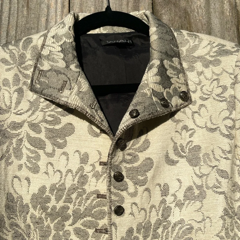 Tahari Cream Floral Women's Brocade Jacket size 10 - Picture 2 of 12